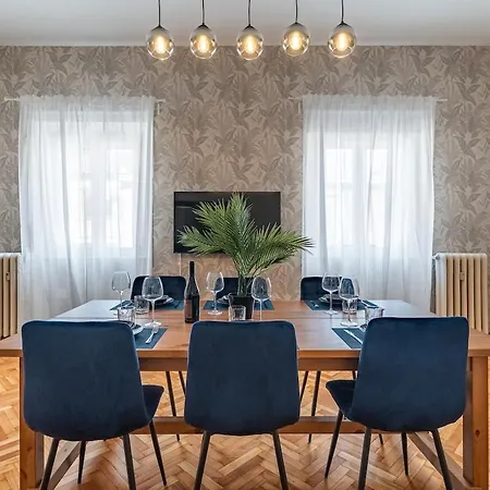Suite Charme Moscova 公寓 *